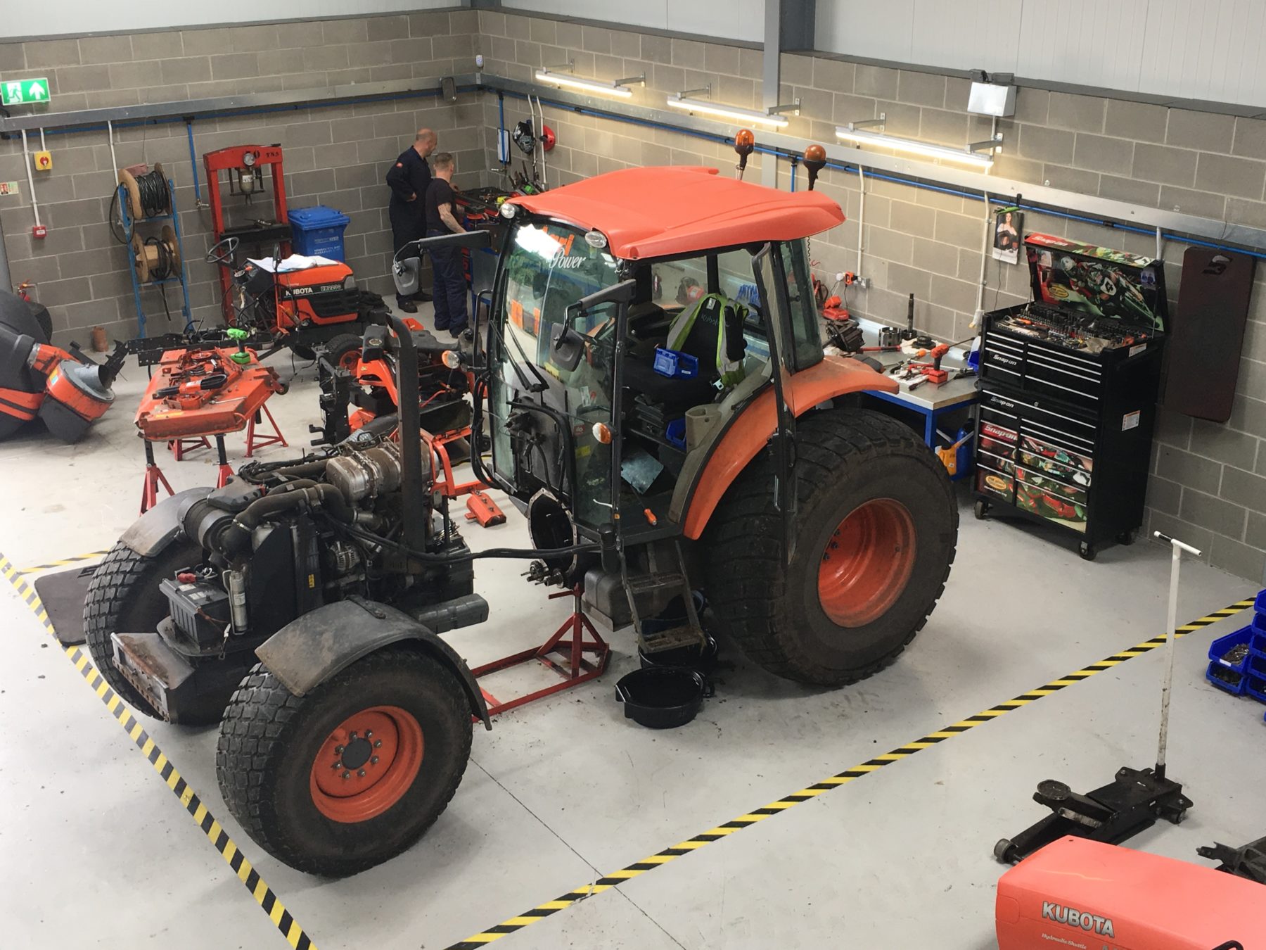 Laird Grass Machinery - Services and Workshop